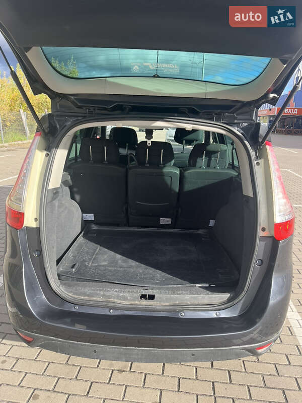 Минивэн Renault Scenic 2009 в Дубно