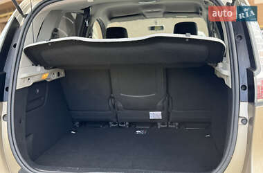 Минивэн Renault Scenic 2014 в 