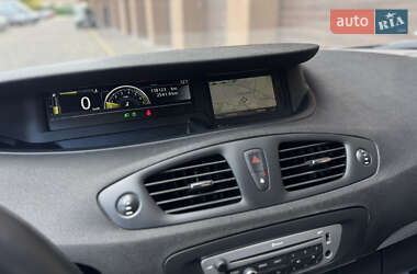 Минивэн Renault Scenic 2014 в 