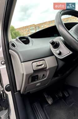 Минивэн Renault Scenic 2007 в 