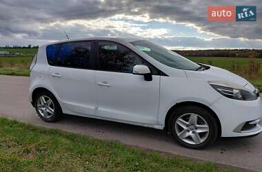 Минивэн Renault Scenic 2014 в 