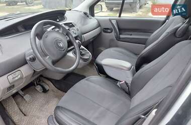 Минивэн Renault Scenic 2004 в  фото 5 Минивэн Renault Scenic 2004 в