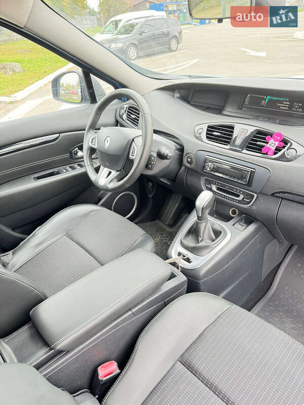Минивэн Renault Scenic 2014 в Житомире