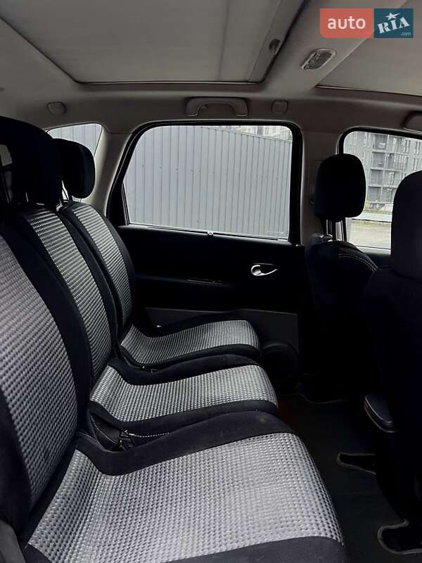 Минивэн Renault Scenic 2007 в Львове