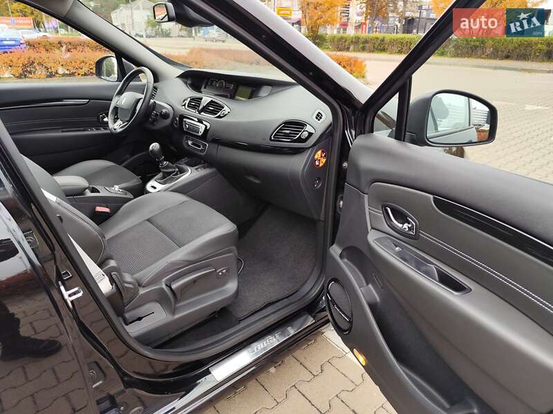 Мінівен Renault Scenic 2014 в Житомирі