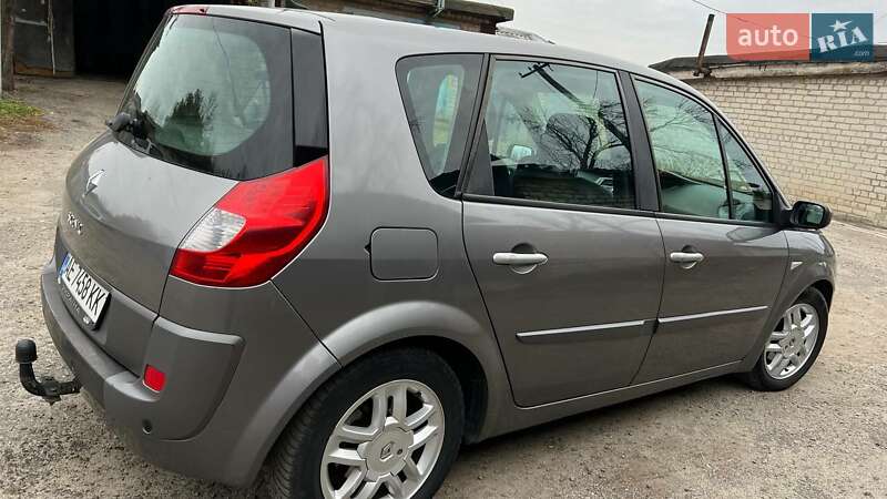 Минивэн Renault Scenic 2009 в Павлограде