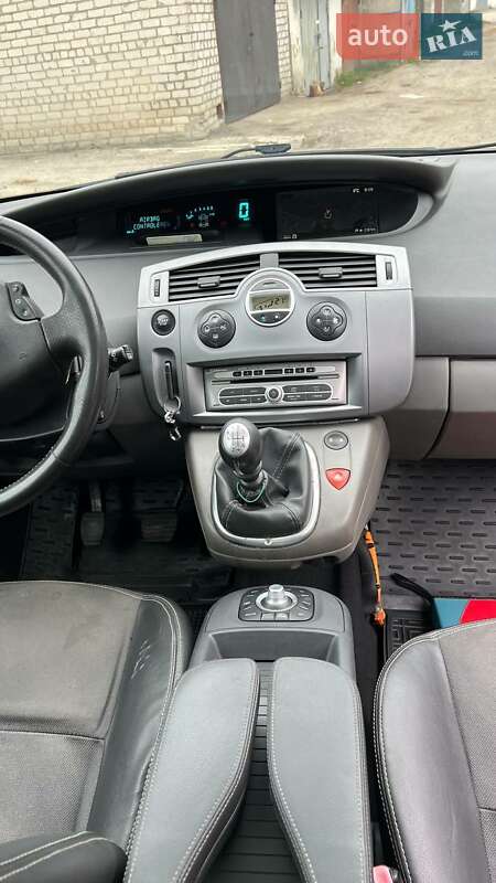 Минивэн Renault Scenic 2009 в Павлограде