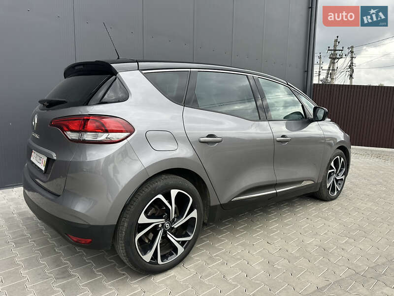 Мінівен Renault Scenic 2016 в Луцьку