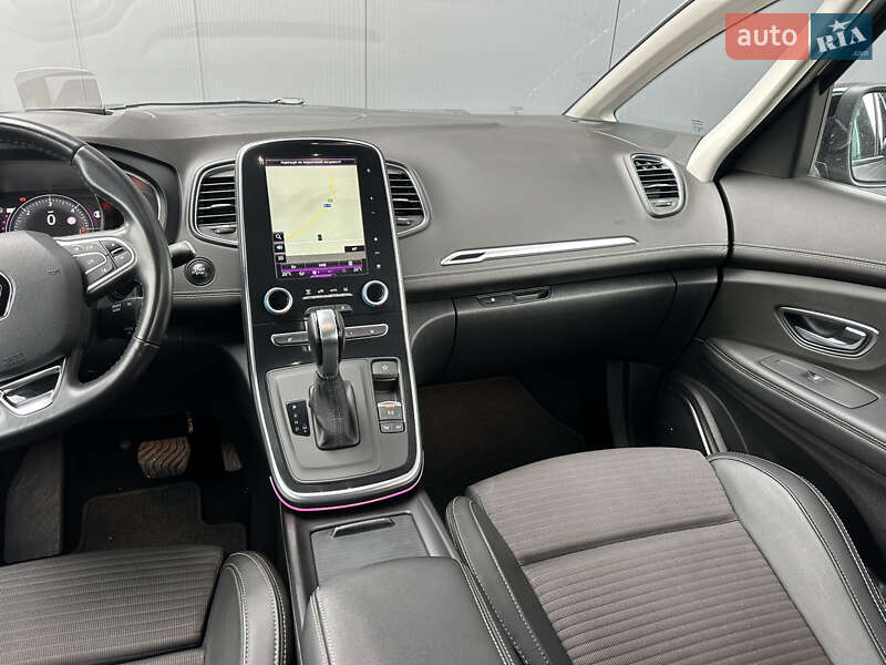 Мінівен Renault Scenic 2016 в Луцьку