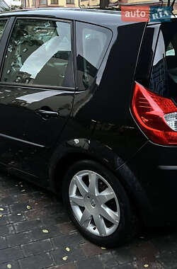 Минивэн Renault Scenic 2007 в 