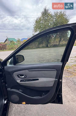 Мінівен Renault Scenic 2011 в 