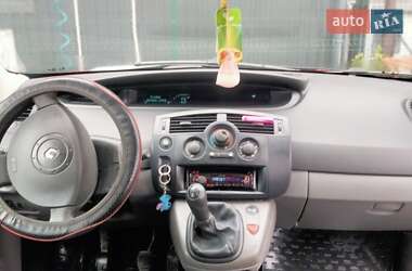 Минивэн Renault Scenic 2003 в 