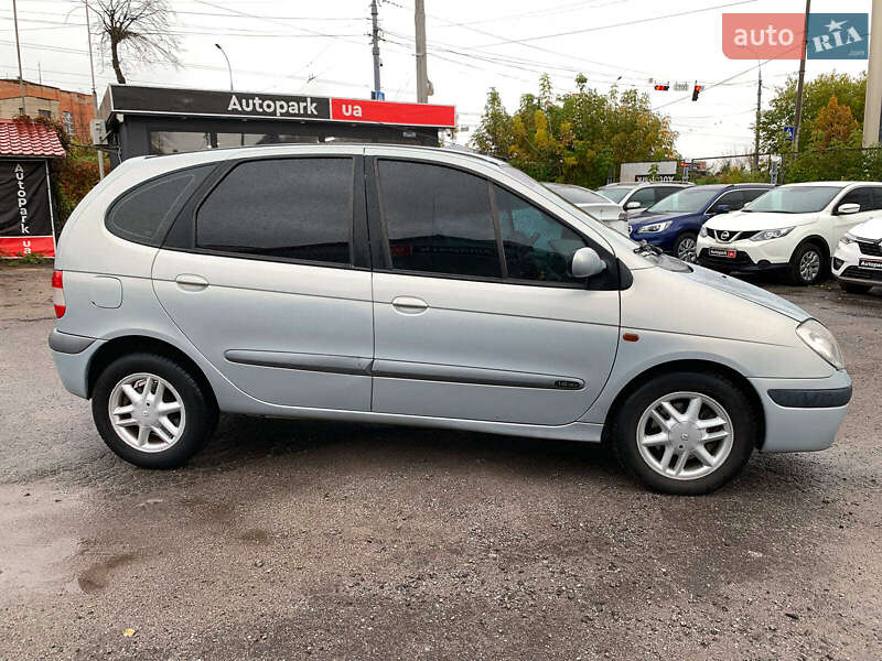 Минивэн Renault Scenic 2002 в Виннице