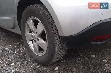 Минивэн Renault Scenic 2009 в 