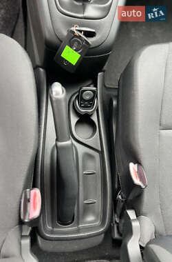 Минивэн Renault Scenic 2012 в 