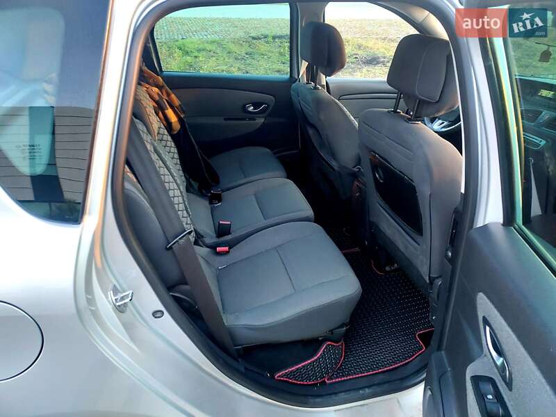 Мінівен Renault Scenic 2011 в Хмельницькому фото 16 Мінівен Renault Scenic 2011 в Хмельницькому