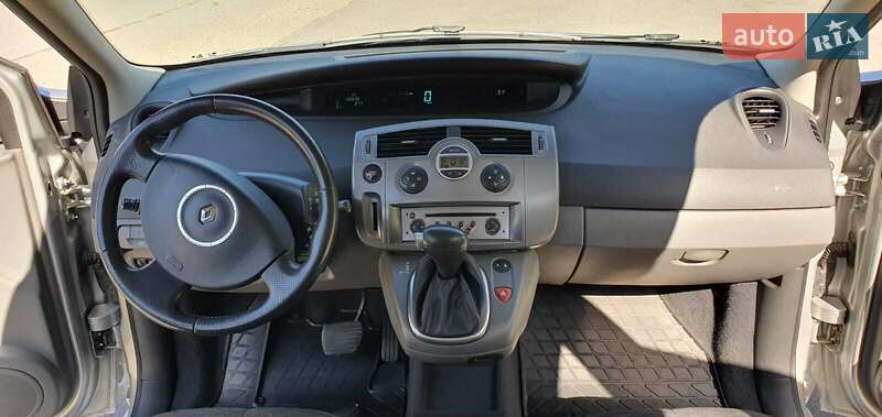 Мінівен Renault Scenic 2006 в Дніпрі фото 21 Мінівен Renault Scenic 2006 в Дніпрі