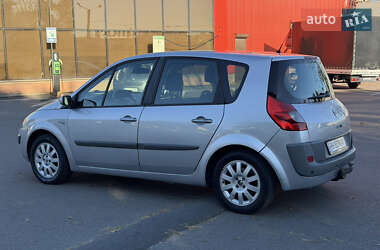 Минивэн Renault Scenic 2008 в  фото 8 Минивэн Renault Scenic 2008 в