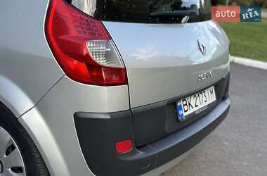 Мінівен Renault Scenic 2007 в  фото 23 Мінівен Renault Scenic 2007 в