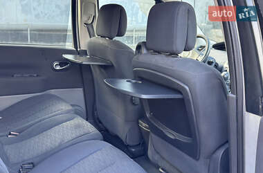 Мінівен Renault Scenic 2007 в  фото 41 Мінівен Renault Scenic 2007 в