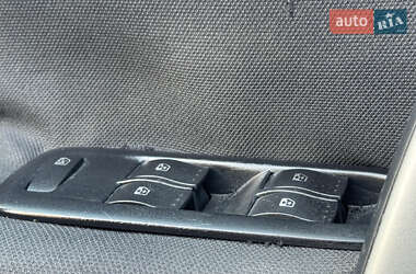 Мінівен Renault Scenic 2007 в  фото 59 Мінівен Renault Scenic 2007 в