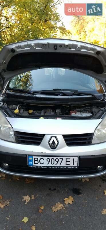 Мінівен Renault Scenic 2006 в Львові фото 3 Мінівен Renault Scenic 2006 в Львові