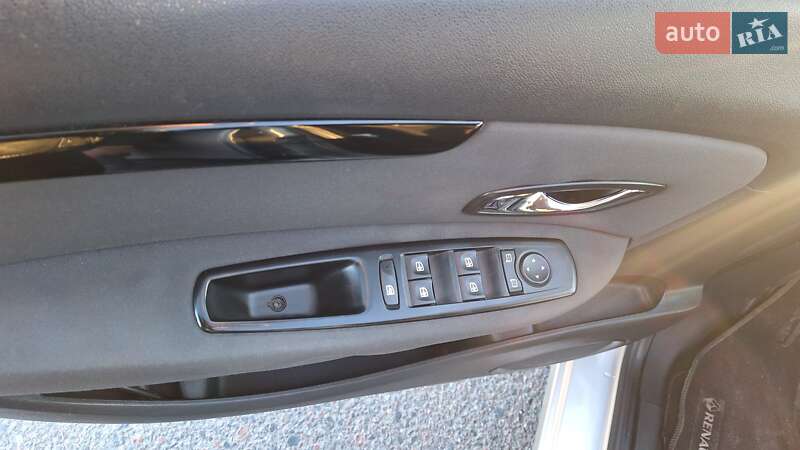 Мінівен Renault Scenic 2012 в Львові фото 18 Мінівен Renault Scenic 2012 в Львові