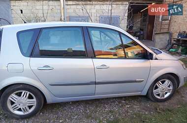 Минивэн Renault Scenic 2003 в 