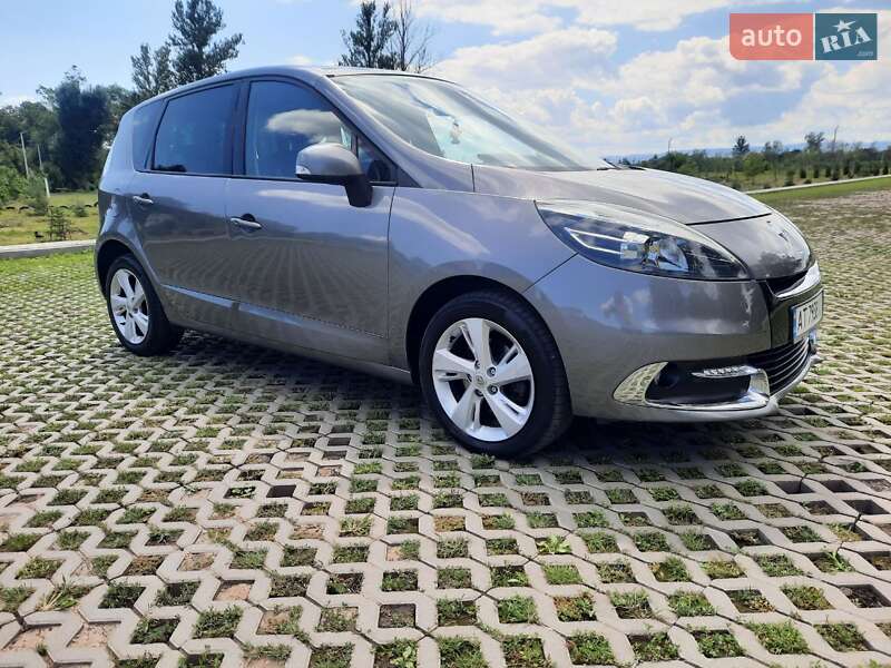 Мінівен Renault Scenic 2012 в Коломиї