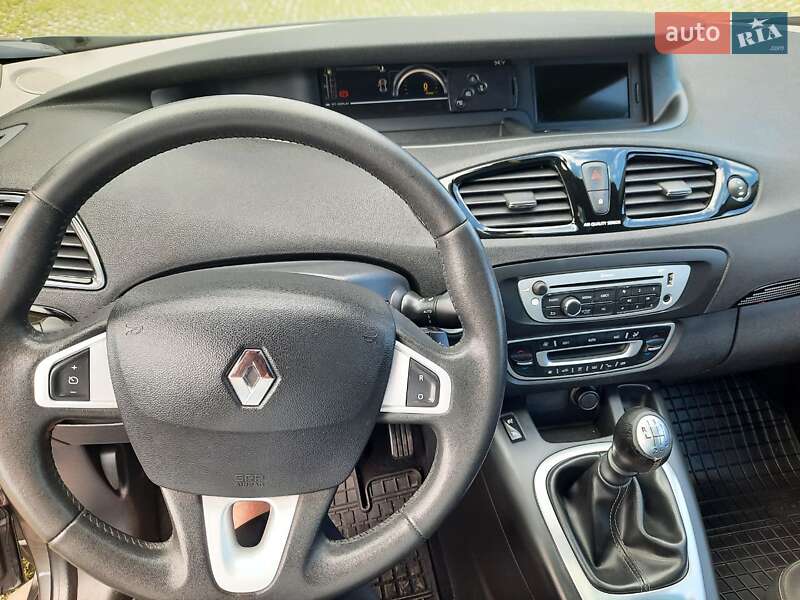 Мінівен Renault Scenic 2012 в Коломиї