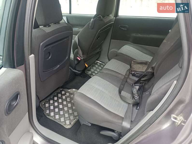 Мінівен Renault Scenic 2004 в Мирополі фото 11 Мінівен Renault Scenic 2004 в Мирополі