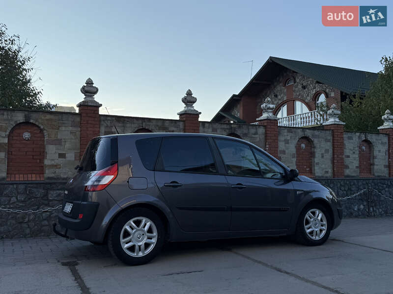 Минивэн Renault Scenic 2005 в Красилове фото 18 Минивэн Renault Scenic 2005 в Красилове