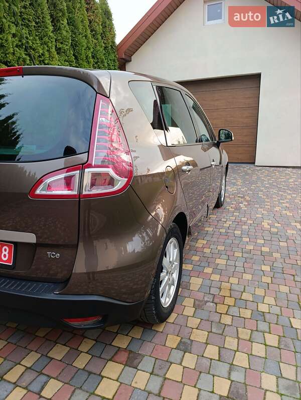 Мінівен Renault Scenic 2009 в Луцьку