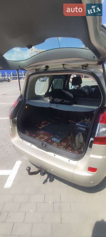 Минивэн Renault Scenic 2007 в Умани фото 24 Минивэн Renault Scenic 2007 в Умани