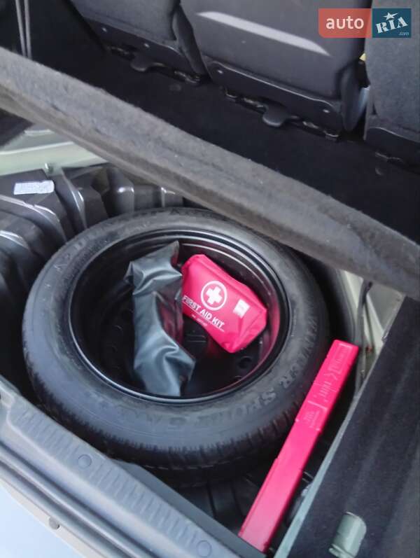 Мінівен Renault Scenic 2008 в Полтаві фото 27 Мінівен Renault Scenic 2008 в Полтаві