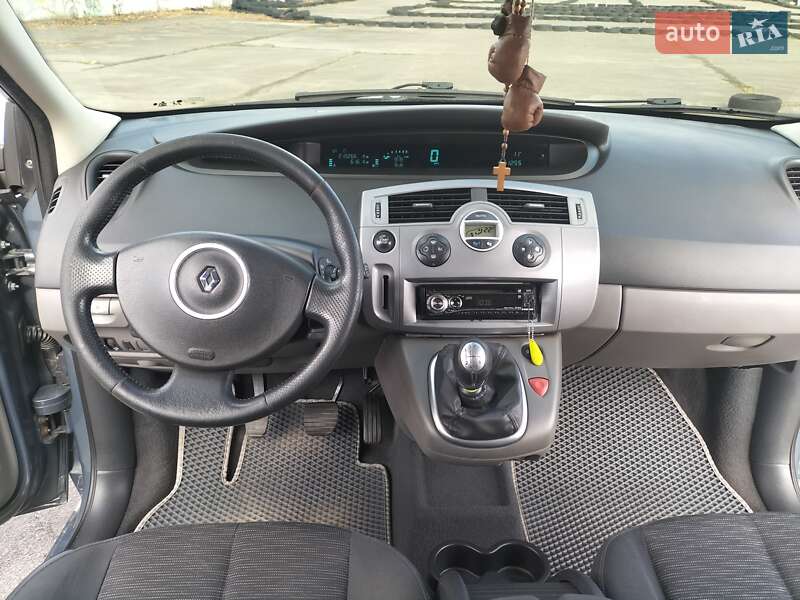 Мінівен Renault Scenic 2006 в Хмельницькому