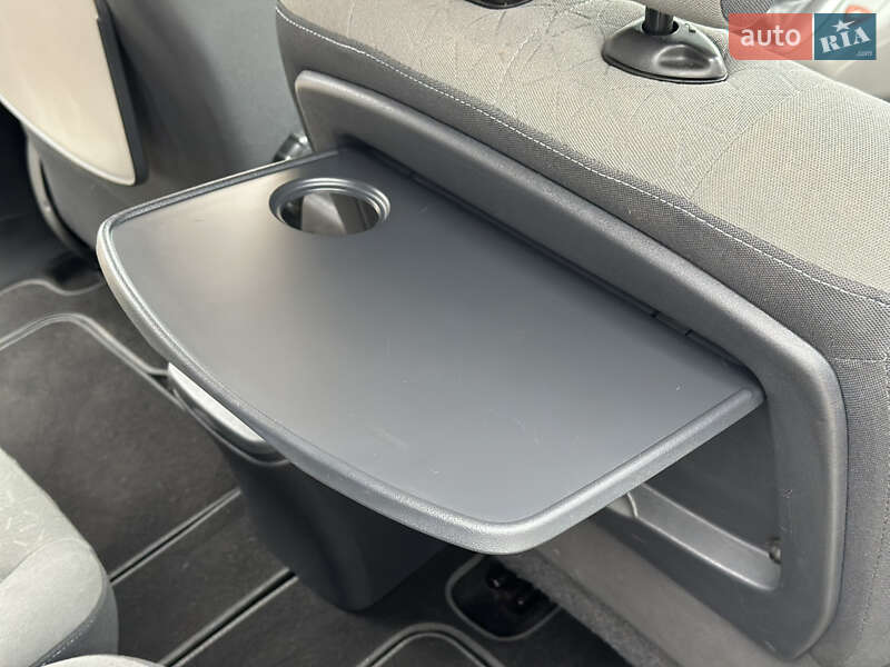 Минивэн Renault Scenic 2008 в Днепре фото 24 Минивэн Renault Scenic 2008 в Днепре