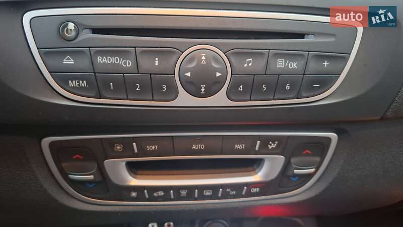 Мінівен Renault Scenic 2011 в Києві фото 4 Мінівен Renault Scenic 2011 в Києві