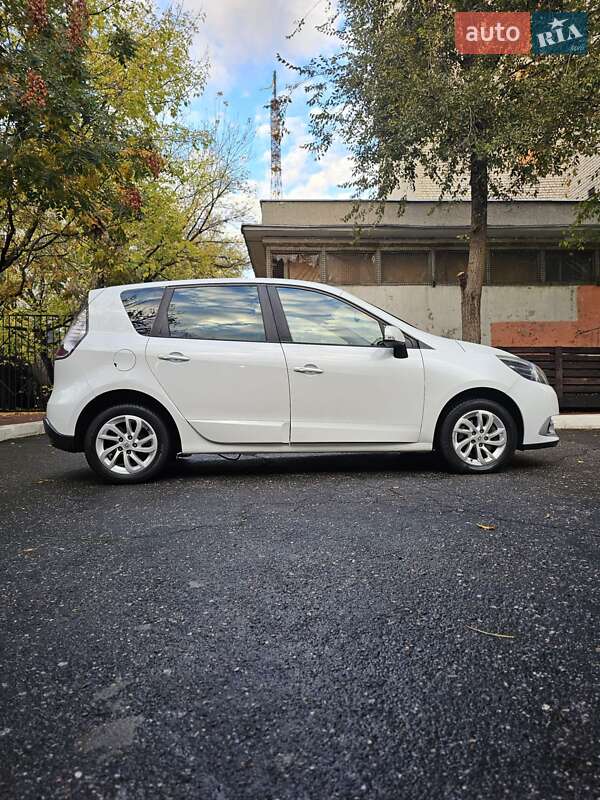 Мінівен Renault Scenic 2012 в Одесі