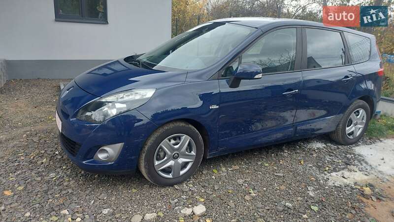 Мінівен Renault Scenic 2011 в Луцьку фото Мінівен Renault Scenic 2011 в Луцьку