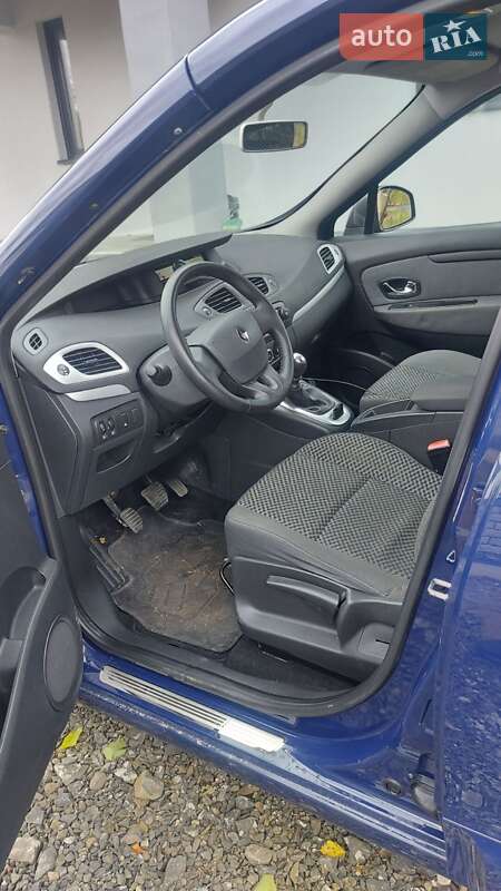 Мінівен Renault Scenic 2011 в Луцьку фото 11 Мінівен Renault Scenic 2011 в Луцьку
