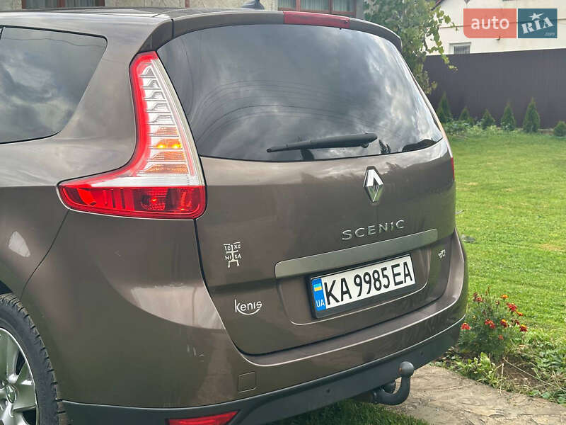 Минивэн Renault Scenic 2011 в Ивано-Франковске