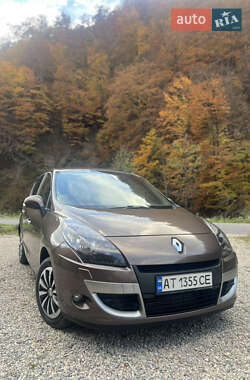 Минивэн Renault Scenic 2011 в Коломые Минивэн Renault Scenic 2011 в Коломые