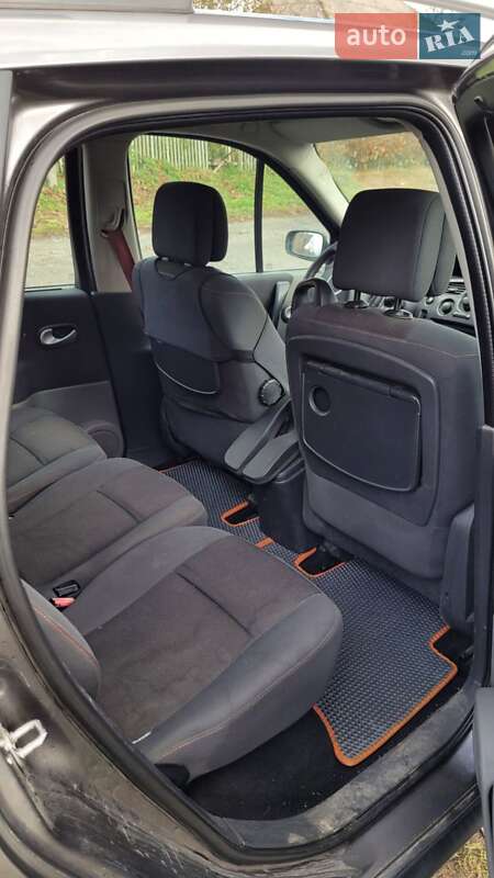 Минивэн Renault Scenic 2008 в Деражне