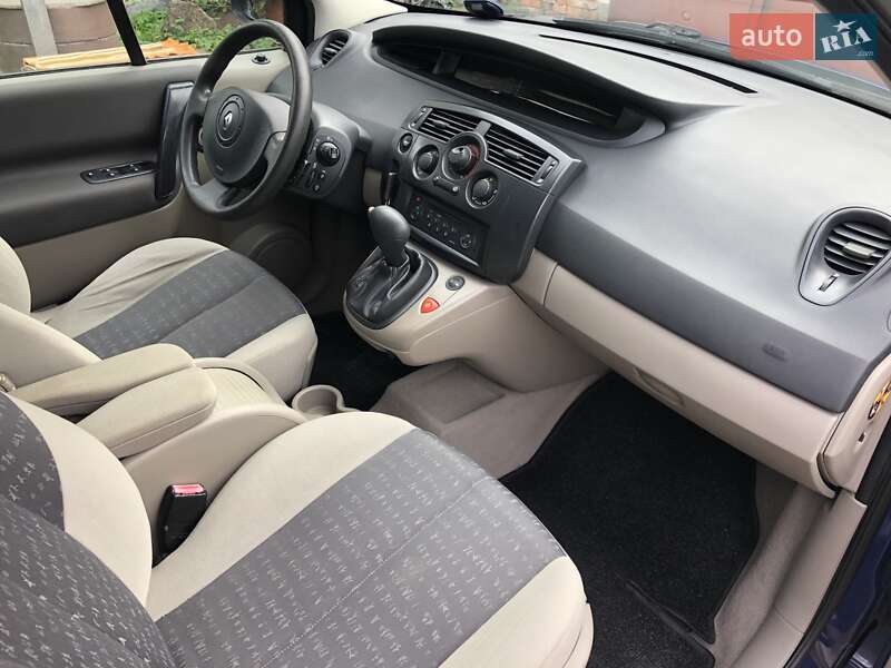 Минивэн Renault Scenic 2005 в Красилове фото 27 Минивэн Renault Scenic 2005 в Красилове