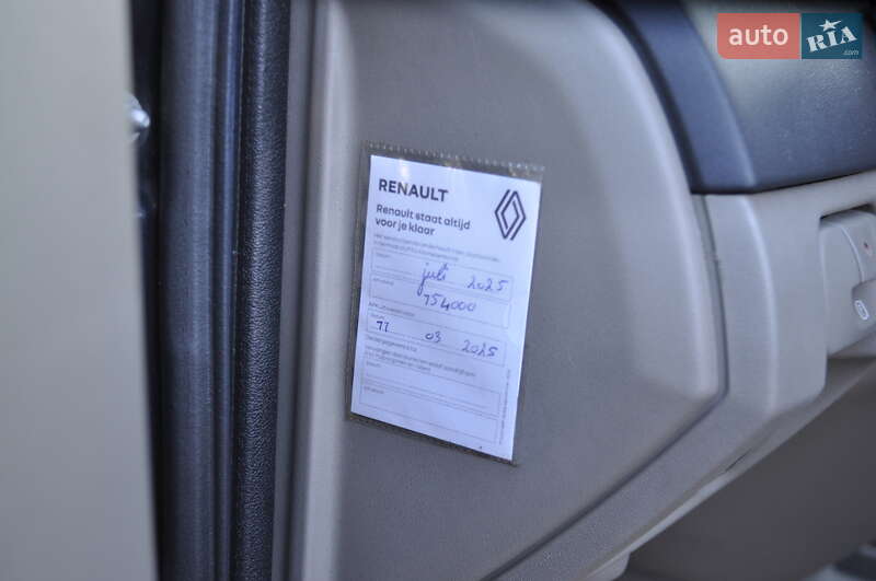 Минивэн Renault Scenic 2004 в Киеве фото 34 Минивэн Renault Scenic 2004 в Киеве