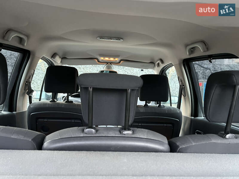 Мінівен Renault Scenic 2005 в Житомирі фото 23 Мінівен Renault Scenic 2005 в Житомирі