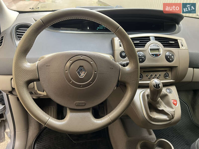 Минивэн Renault Scenic 2004 в Виннице фото 49 Минивэн Renault Scenic 2004 в Виннице