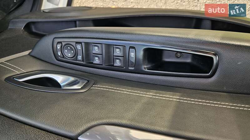 Минивэн Renault Scenic 2014 в Львове фото 13 Минивэн Renault Scenic 2014 в Львове