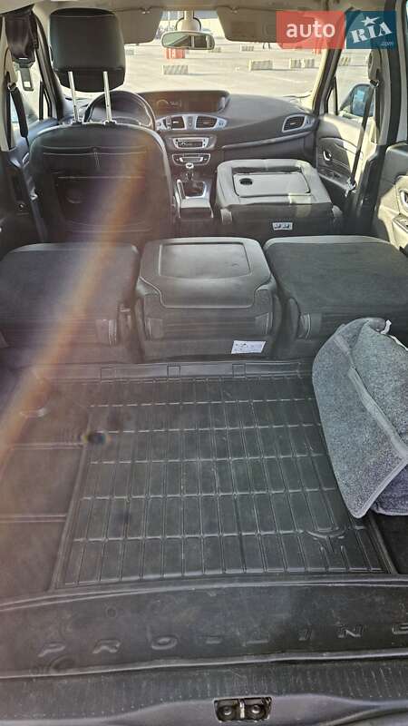 Минивэн Renault Scenic 2014 в Львове фото 18 Минивэн Renault Scenic 2014 в Львове